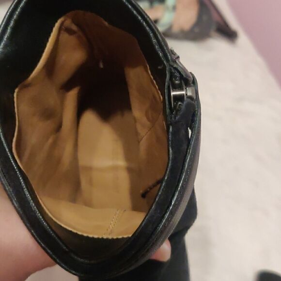 Isabel Marant Suede with Leather Trim Wedg… - Picture 8 of 8